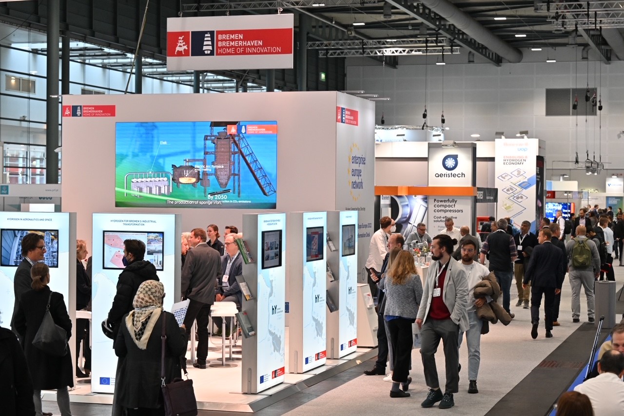 Hydrogen Technology Expo Europe 2022, Blick auf den Stand des Landes Bremen